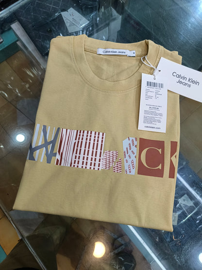 Calvin Klein T-Shirt