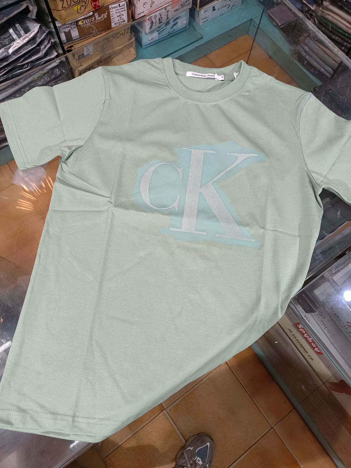 Calvin Klein T-Shirt